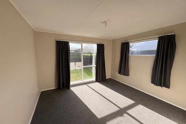 Photo of property in 65 Meadowvale Drive, Levin, 5510