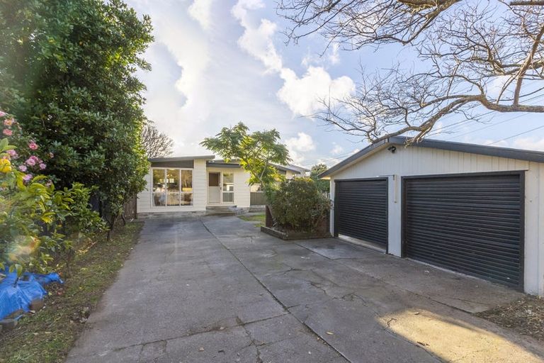 Photo of property in 45 Gray Avenue, Paraparaumu Beach, Paraparaumu, 5032
