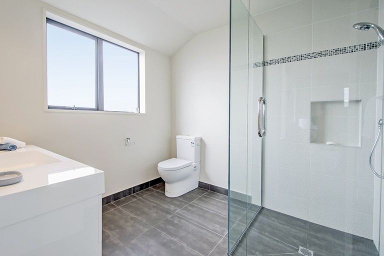 Photo of property in 16 Bellbird Place, Rolleston, 7614