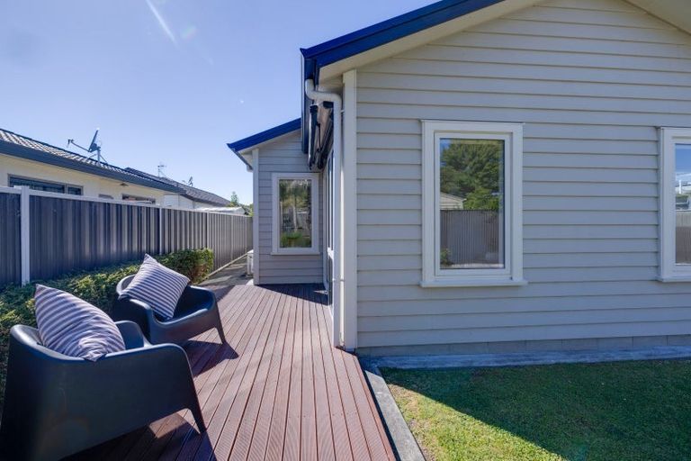 Photo of property in 2 Warwick Crescent, Taradale, Napier, 4112