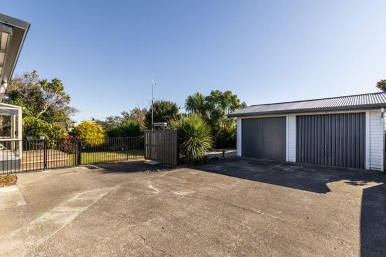 Photo of property in 64 Te Aute Road, Havelock North, 4130