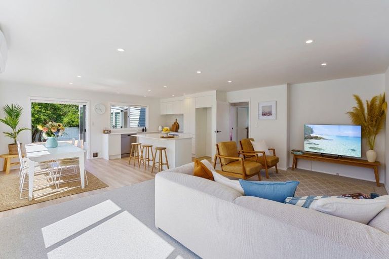 Photo of property in 4a Huia Road, Raumati Beach, Paraparaumu, 5032