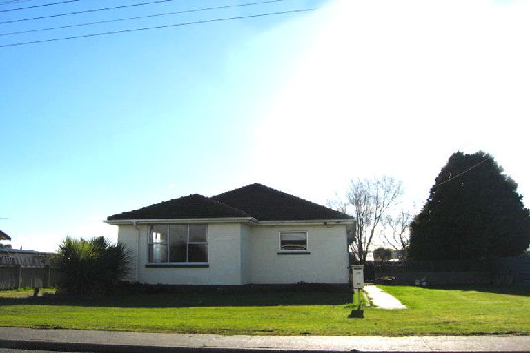Photo of property in 36 Moa Street, Waikiwi, Invercargill, 9810