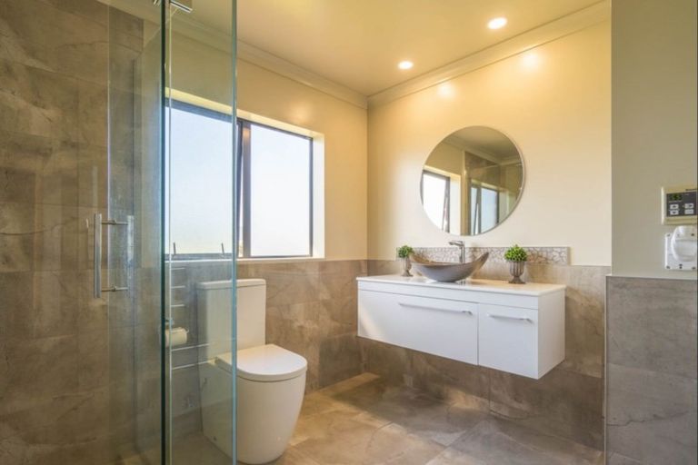 Photo of property in 11 Trusham Court, Paraparaumu, 5032