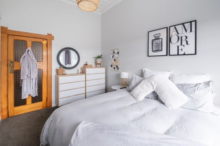 Photo of property in 9 Victoria Street, Hawera, 4610