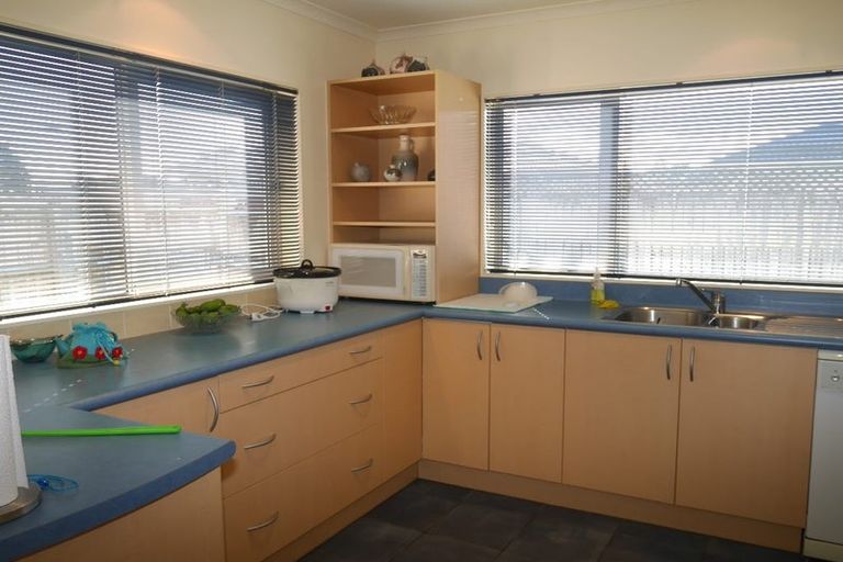 Photo of property in 114b Arawhata Road, Paraparaumu, 5032