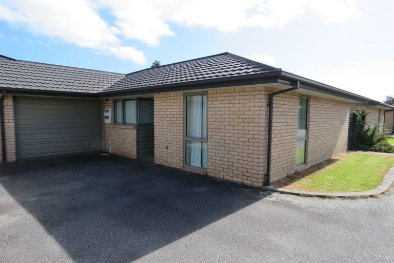 Photo of property in 15a Queen Street, Westport, 7825