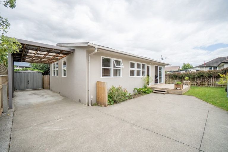 Photo of property in 110a Pahiatua Street, Hokowhitu, Palmerston North, 4410