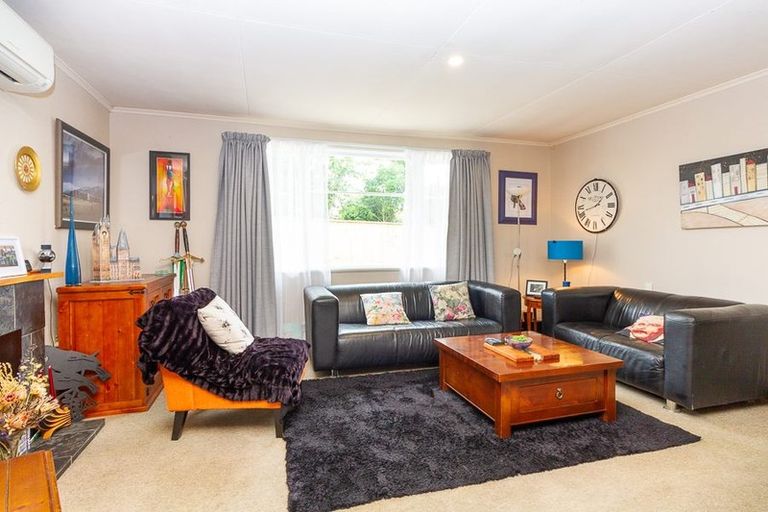 Photo of property in 3 Denbigh Place, Awapuni, Palmerston North, 4412