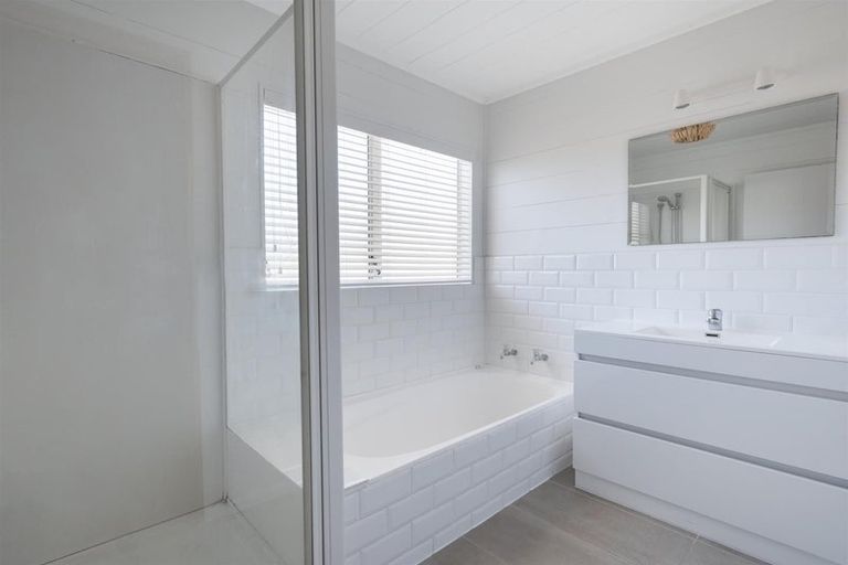 Photo of property in 32 Hayward Court, Te Puke, 3119