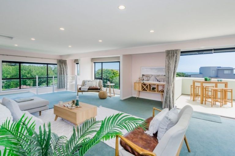 Photo of property in 8 Kohutuhutu Road, Raumati Beach, Paraparaumu, 5032