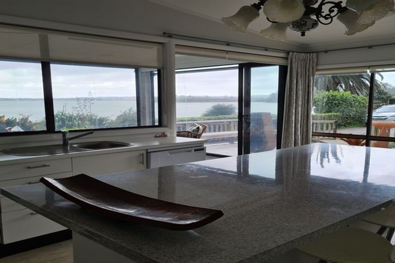 Photo of property in 2/203 Oakland Road, Karaka, Papakura, 2580