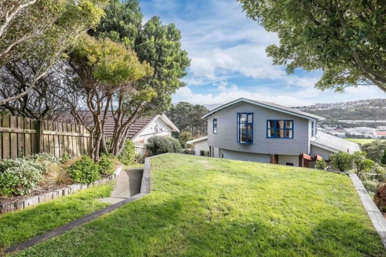 Photo of property in 18 Totara Road, Miramar, Wellington, 6022