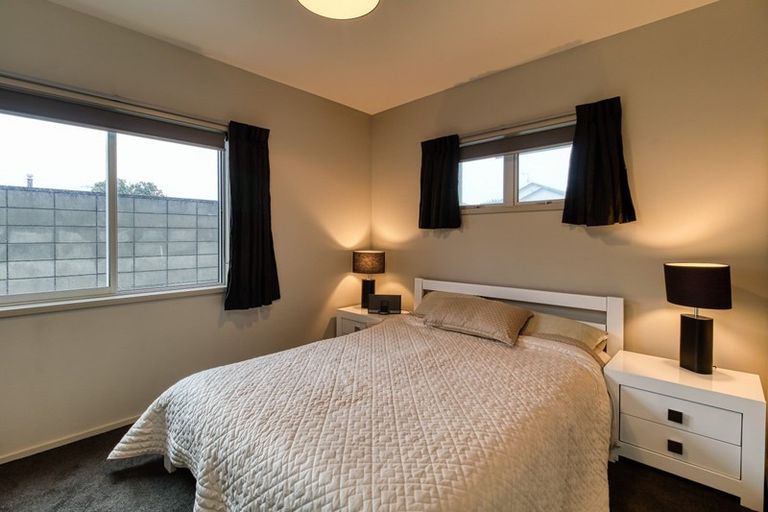 Photo of property in 23 Meeanee Quay, Westshore, Napier, 4110