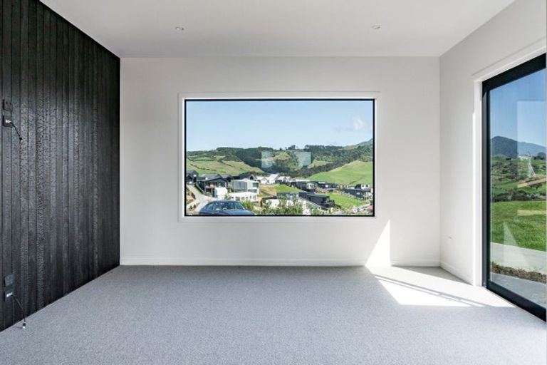 Photo of property in 44 Rangitahi Road, Raglan, 3225