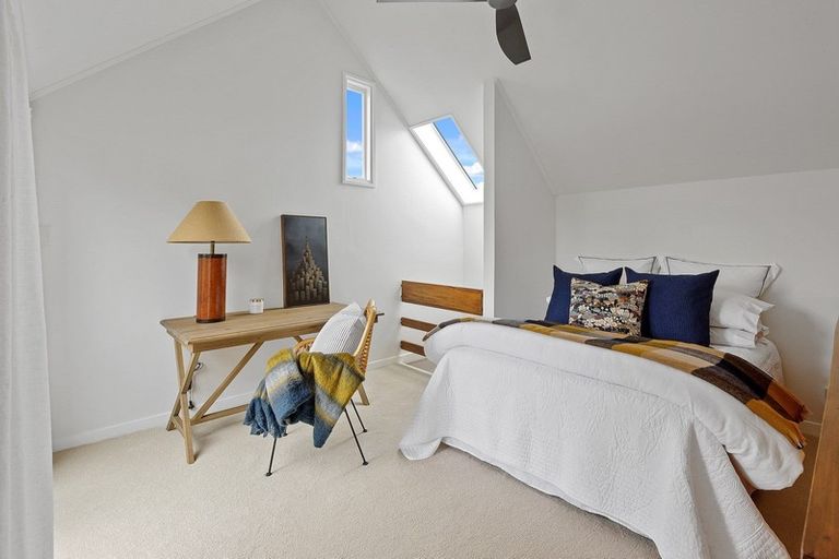 Photo of property in 16 Office Road, Merivale, Christchurch, 8014