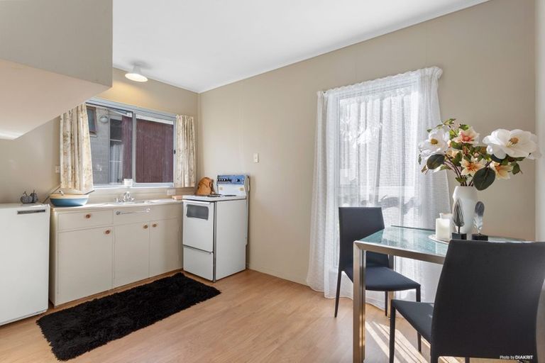 Photo of property in 41 Matua Road, Huapai, Kumeu, 0810