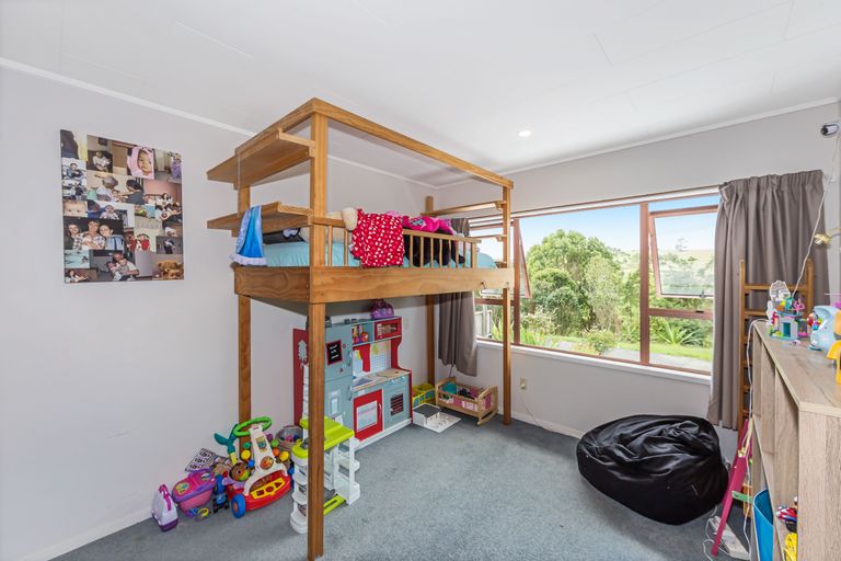 Photo of property in 18 Monowai Street, Wellsford, 0900