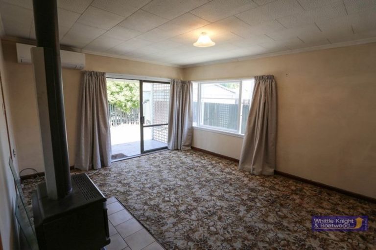 Photo of property in 98 Suva Street, Upper Riccarton, Christchurch, 8041