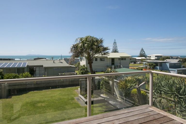 Photo of property in 55 Seaforth Road, Waihi Beach, 3611