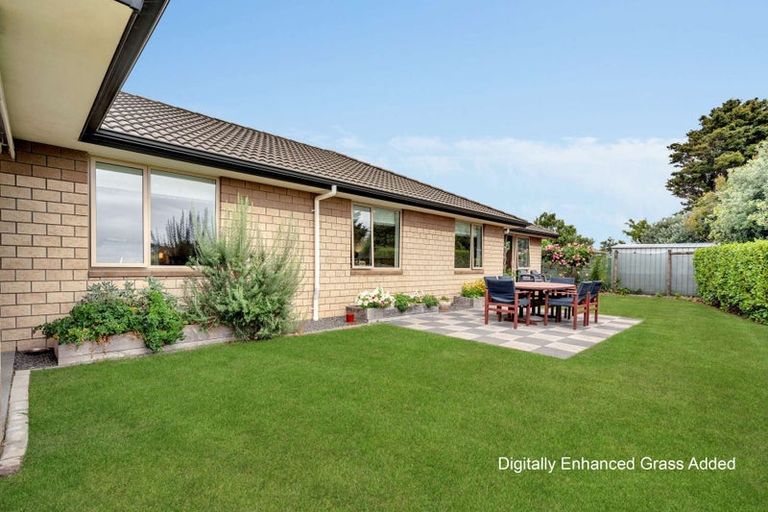 Photo of property in 12 Omana Avenue, Shelly Beach, Helensville, 0874