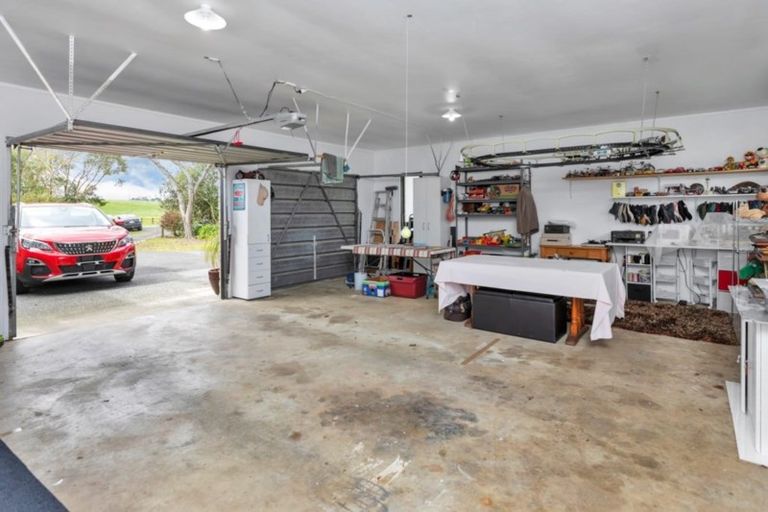 Photo of property in 2468 Mangakahia Road, Parakao, Whangarei, 0172