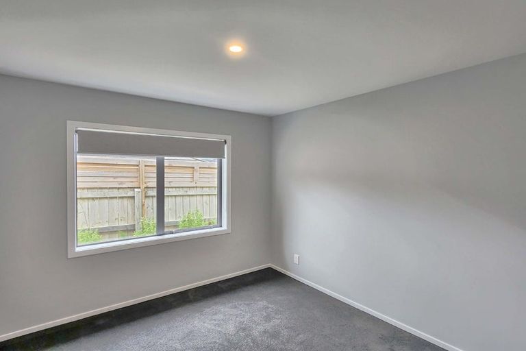 Photo of property in 10 Te Ara O Roimata, Wainuiomata, Lower Hutt, 5014