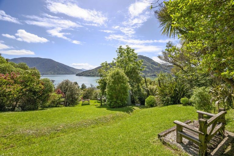 Photo of property in 65 Moenui Road, Havelock, 7281