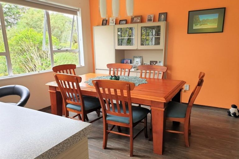 Photo of property in 9 Ranfurly Street, Dannevirke, 4930