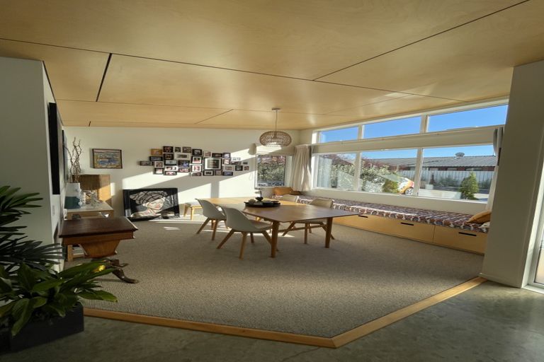 Photo of property in 2/2a Rhodes Street, Parkside, 7910