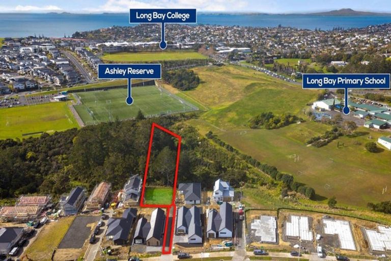 Photo of property in 77 Glenvar Ridge Road, Long Bay, Auckland, 0630