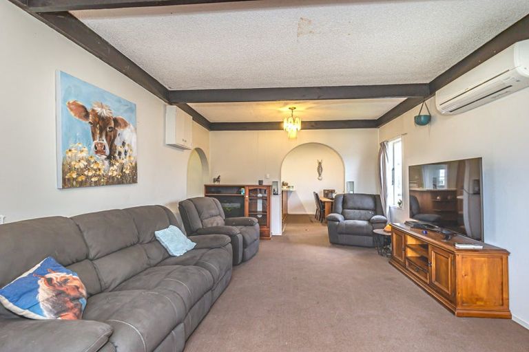 Photo of property in 35a Kent Street, Levin, 5510