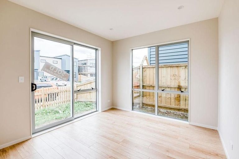 Photo of property in 18 Tumu Road, Papakura, 2110