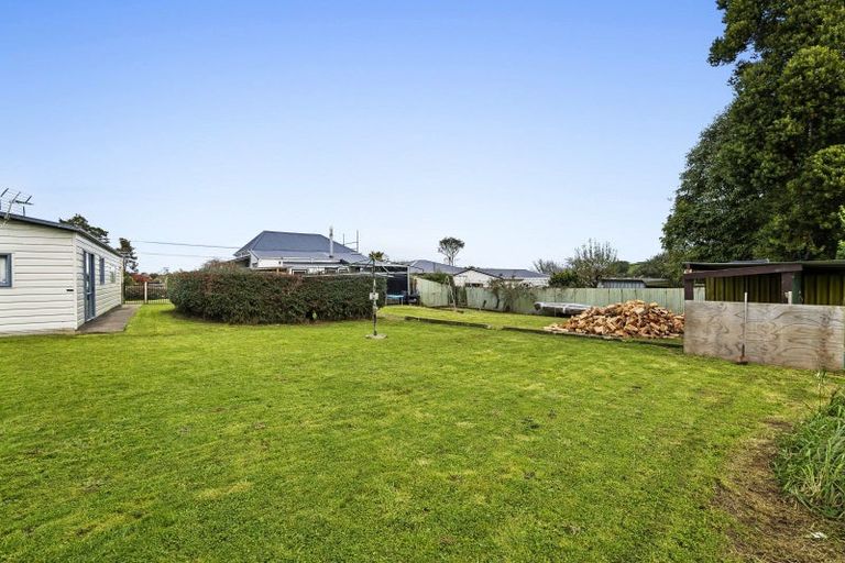 Photo of property in 224 Bridge Street, Eltham, 4322