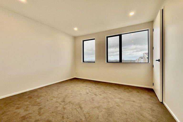 Photo of property in 28c Balthazar Road, Kumeu, 0892