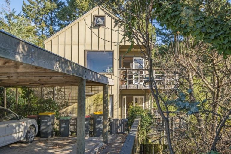 Photo of property in 10 The Crescent, Hillsborough, Christchurch, 8022