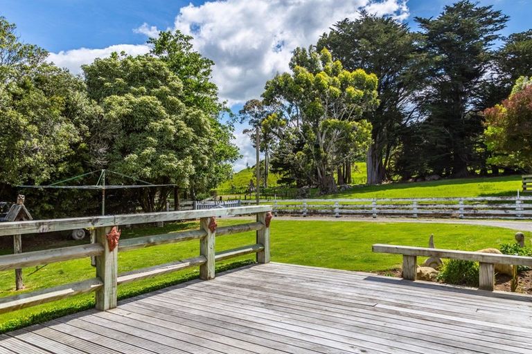 Photo of property in 97 Tataramoa Road, Matamau, Dannevirke, 4977
