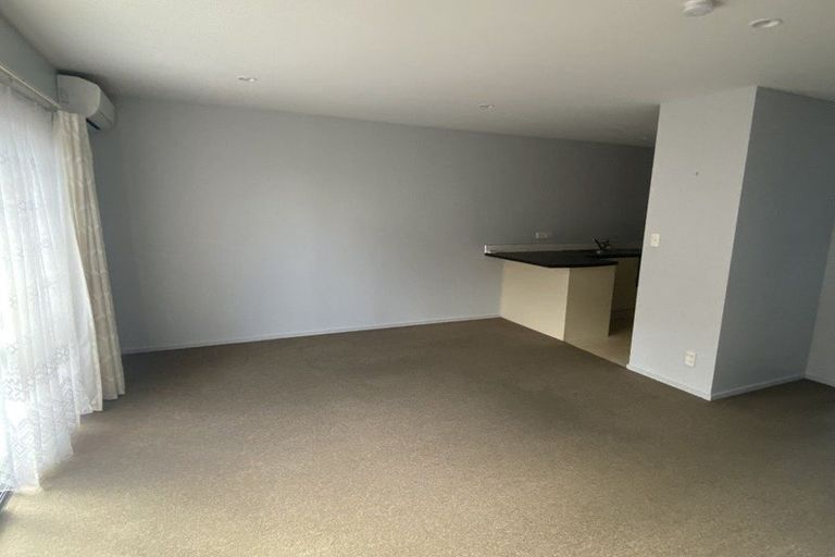 Photo of property in 24b Wainoni Road, Wainoni, Christchurch, 8061