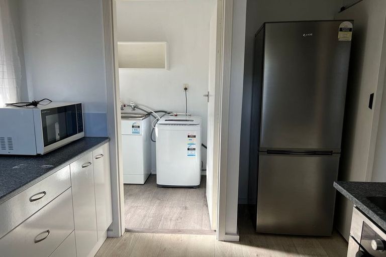 Photo of property in 1/129 Glandovey Road, Strowan, Christchurch, 8052