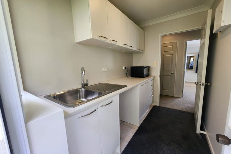 Photo of property in 52 Mccahill Views, Botany Downs, Auckland, 2010