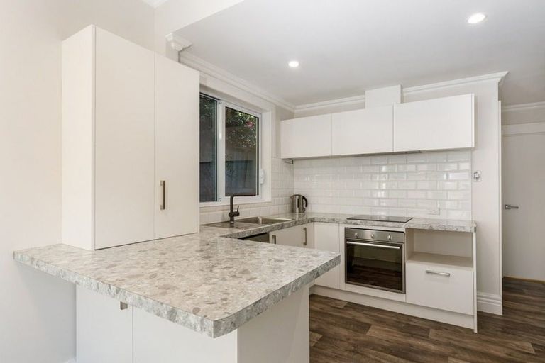 Photo of property in 12 Suffolk Street, Picton, 7220
