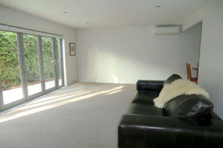 Photo of property in 2/106 Leinster Road, Merivale, Christchurch, 8014