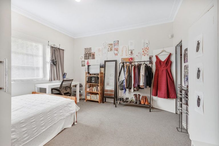 Photo of property in 15 Knighton Road, Hillcrest, Hamilton, 3216