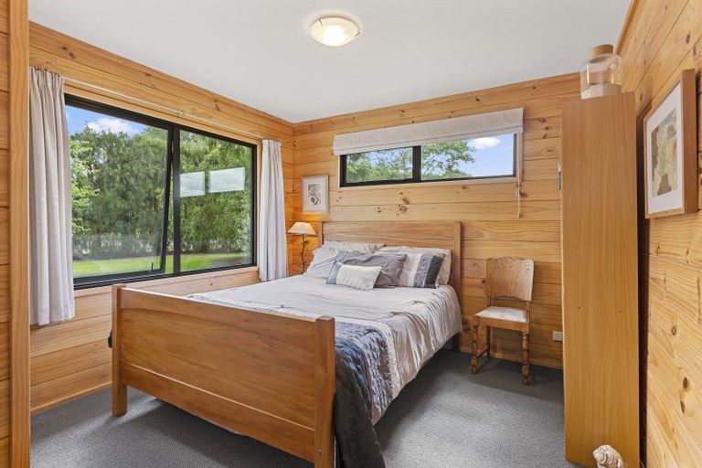 Photo of property in 225 Hoeka Road, Matangi, Hamilton, 3284