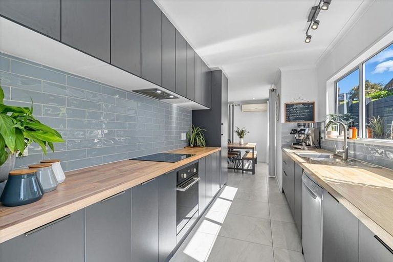 Photo of property in 130 Ridge Street, Otumoetai, Tauranga, 3110