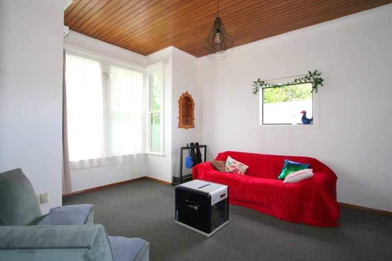 Photo of property in 8 Centre Street, Strathern, Invercargill, 9812