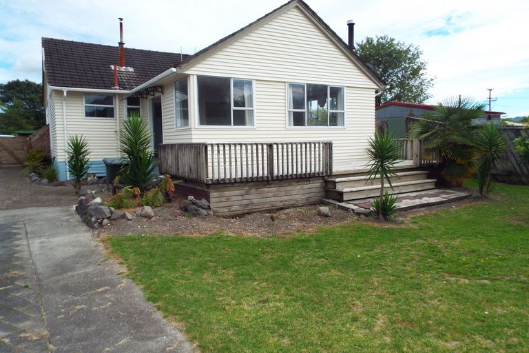 Photo of property in 16 Fergusson Street, Kawerau, 3127