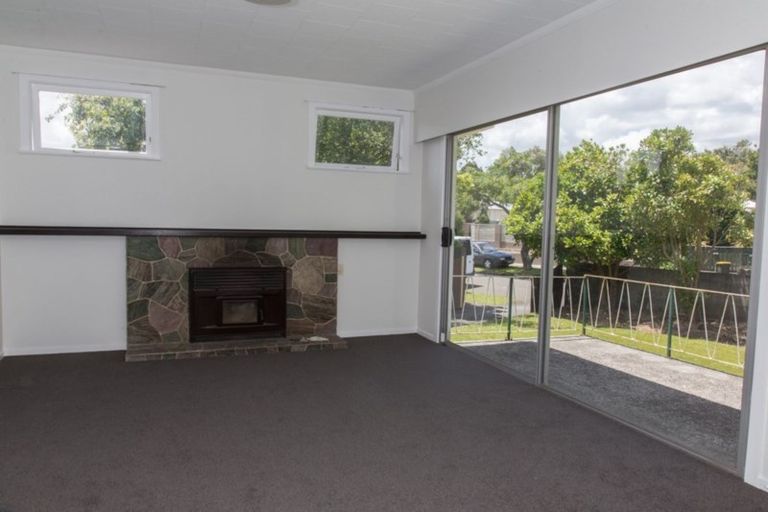 Photo of property in 1 Patea Place, Terrace End, Palmerston North, 4410