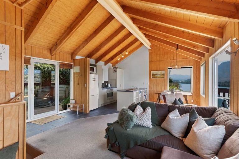 Photo of property in 6b Gum Lane, Queenstown, 9300