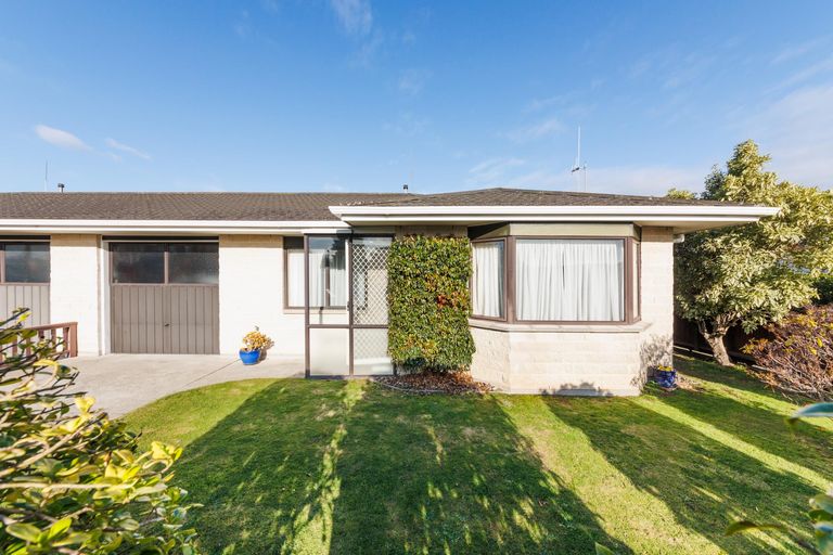 Photo of property in 334a Featherston Street, Palmerston North, 4414